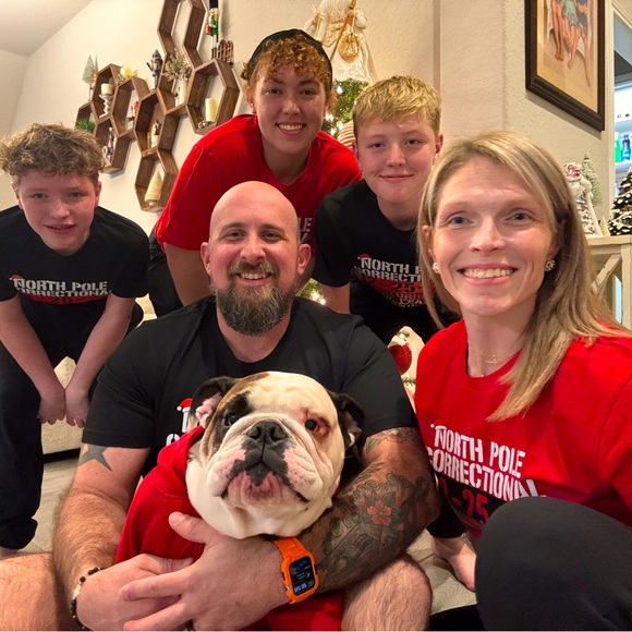 Meet your Posher, Sarah - Picture 3 of 3